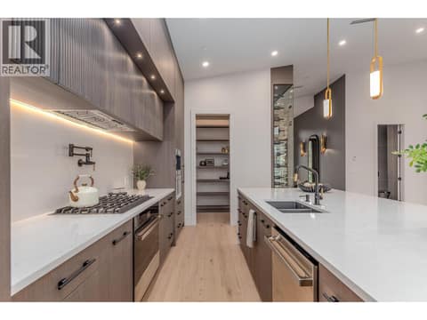 Photo 7 of 18657 McKenzie Court, Summerland Rural
