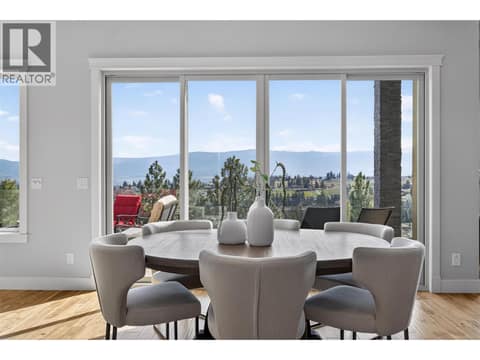 Photo 10 of 1086 Aurora Heights, West Kelowna Estates