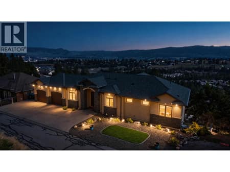 Photo 2 of 1086 Aurora Heights, West Kelowna Estates