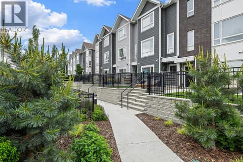 Apex at the Lakes at 13098 Shoreline Way Unit# 62, Lake Country North West