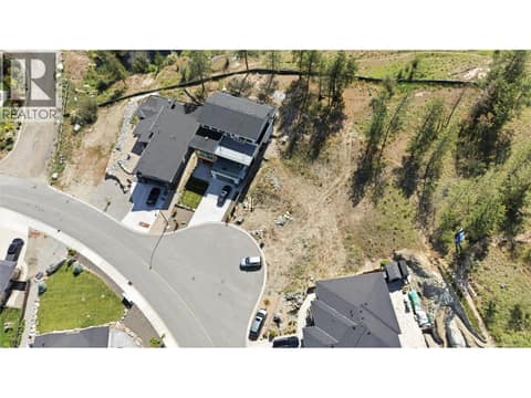 Photo 7 of 3232 EVERGREEN Drive, Wiltse/Valleyview, Penticton