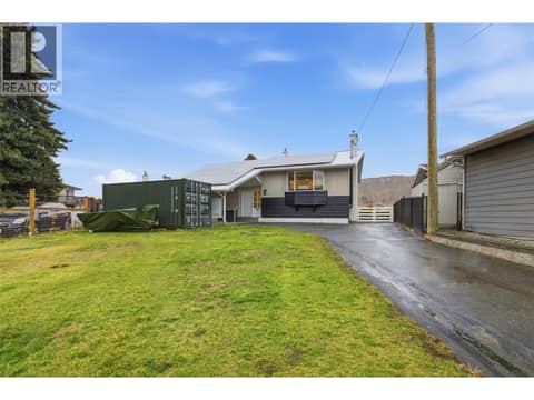 Photo 11 of 2578 Thompson Drive, Valleyview, Kamloops