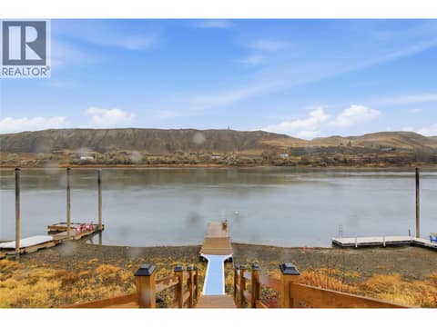 Photo 2 of 2578 Thompson Drive, Valleyview, Kamloops