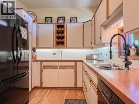 Photo 24 of 4610 37th Street, Osoyoos Rural