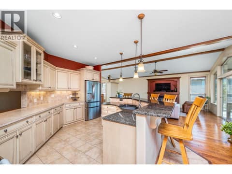 Photo 15 of 904 33 Avenue, East Hill, Vernon