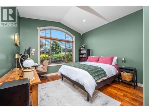 Photo 18 of 904 33 Avenue, East Hill, Vernon