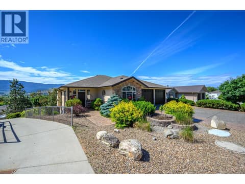 Photo 2 of 904 33 Avenue, East Hill, Vernon