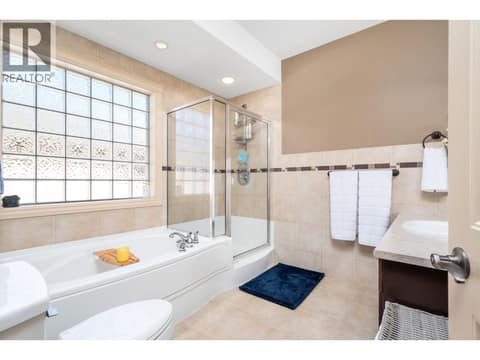 Photo 23 of 904 33 Avenue, East Hill, Vernon