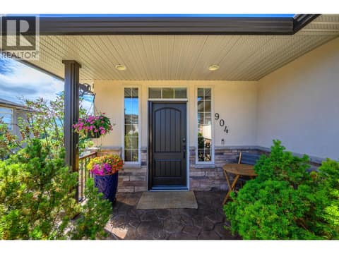 Photo 5 of 904 33 Avenue, East Hill, Vernon