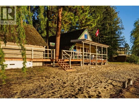 Photo 2 of 4625 Mill Road, Naramata Village