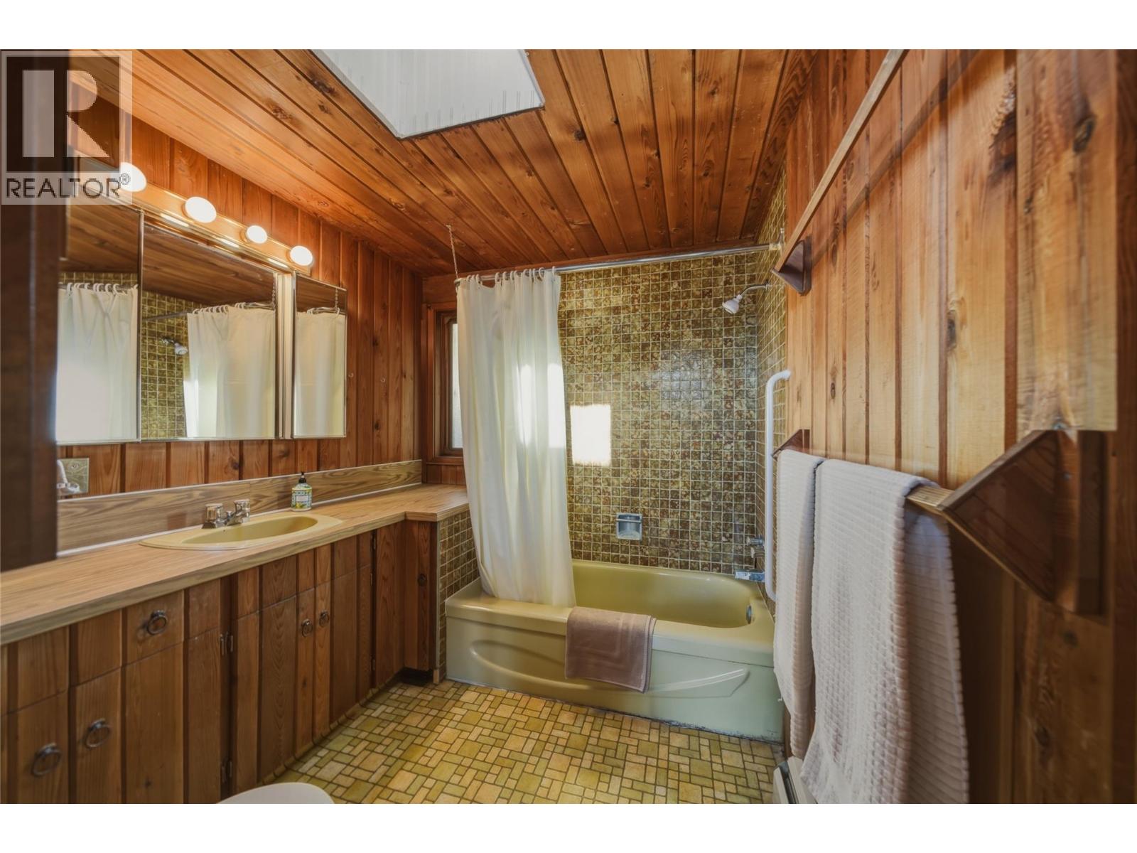 Photo 22 of 4625 Mill Road, Naramata Village