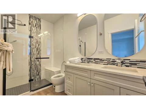 Primary en suite at 6857 Madrid Way Unit# 336, Fintry, Kelowna