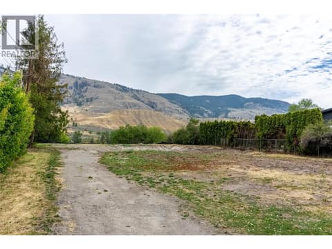 Photo 3 of 2696 Thompson Drive, Valleyview, Kamloops