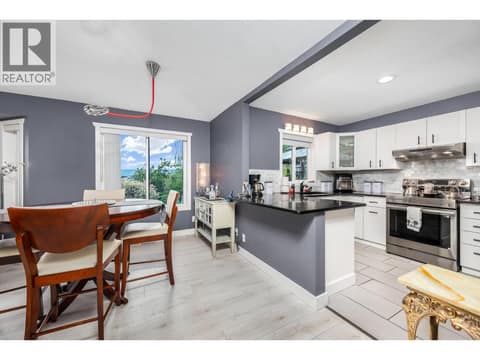Photo 10 of 6901 Manning Place Unit# 3, Foothills, Vernon