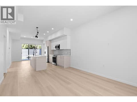 Photo 22 of 9188 Tronson Road Unit# 5, Adventure Bay, Vernon