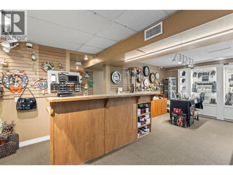 Photo 22 of 608 Cliff Avenue, Enderby / Grindrod