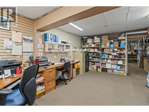 Photo 33 of 608 Cliff Avenue, Enderby / Grindrod