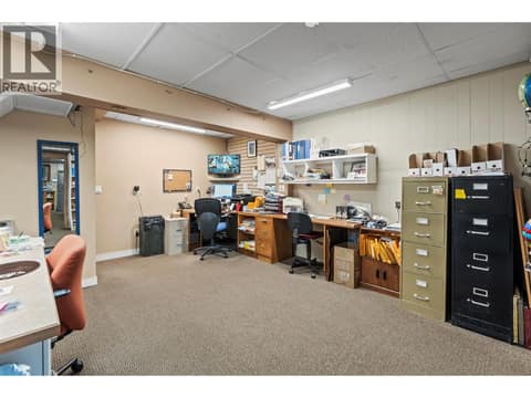 Photo 34 of 608 Cliff Avenue, Enderby / Grindrod