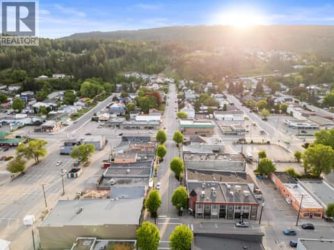 Photo 53 of 608 Cliff Avenue, Enderby / Grindrod