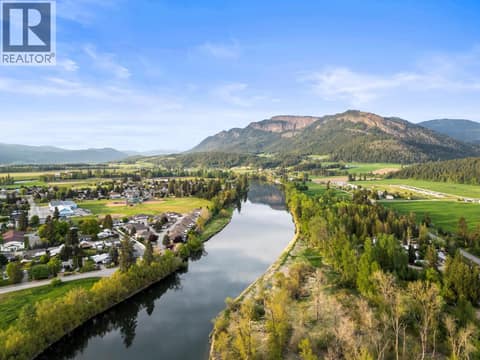Photo 56 of 608 Cliff Avenue, Enderby / Grindrod
