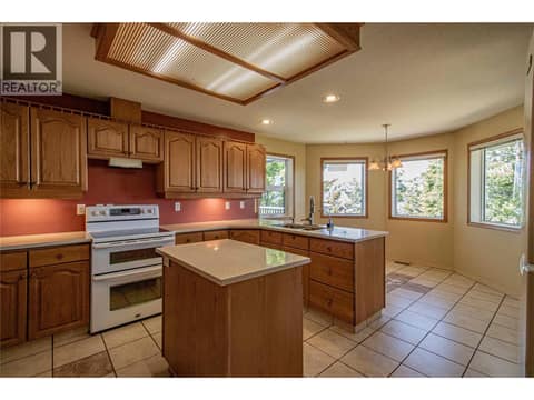 Photo 12 of 2263 Carmi Road, Penticton Rural