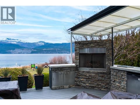 Outdoor kitchen is ideal for the Okanagan!! at 955 Gable Road, Lake Country North West