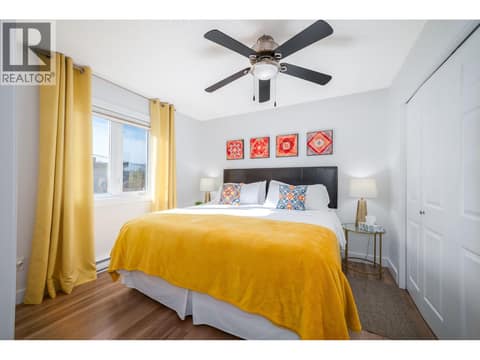 Primary Bedroom - suite above garage at 955 Gable Road, Lake Country North West