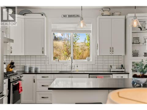 Photo 13 of 342 Grange Drive, Predator Ridge, Vernon