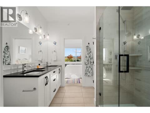 5 Piece Ensuite at 342 Grange Drive, Predator Ridge, Vernon