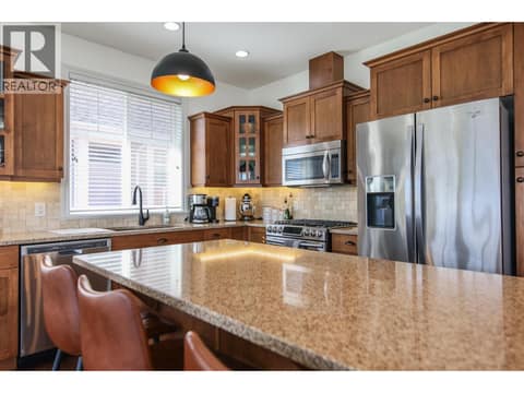 Photo 17 of 2450 Radio Tower Road Unit# 204, Oliver Rural
