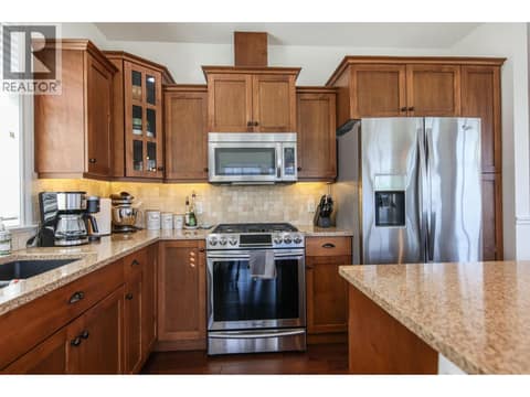 Photo 19 of 2450 Radio Tower Road Unit# 204, Oliver Rural