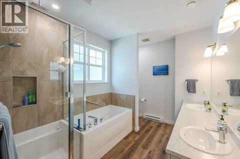 5-piece ensuite, dual vanities at 2450 Radio Tower Road Unit# 38, Oliver Rural