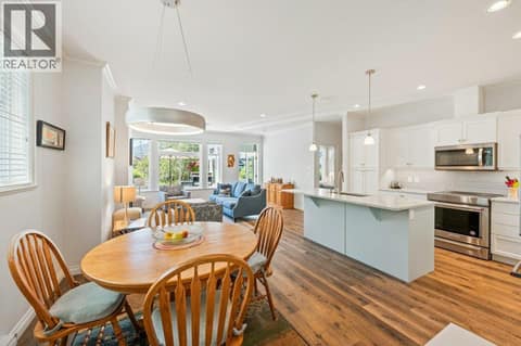 Dining room at 2450 Radio Tower Road Unit# 38, Oliver Rural