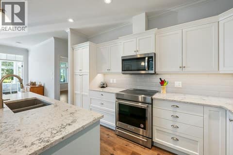 New induction stove at 2450 Radio Tower Road Unit# 38, Oliver Rural