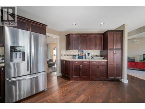 Photo 10 of 1915 Rosealee Lane, West Kelowna Estates