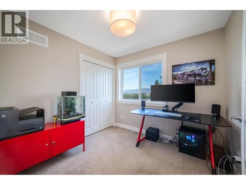 Photo 18 of 1915 Rosealee Lane, West Kelowna Estates