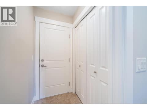 Mud Room at 1915 Rosealee Lane, West Kelowna Estates