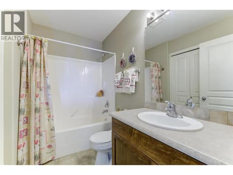 Photo 26 of 3684 Morningside Drive, Glenrosa, West Kelowna