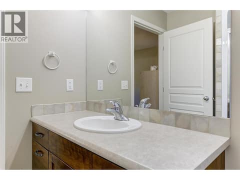 Photo 31 of 3684 Morningside Drive, Glenrosa, West Kelowna