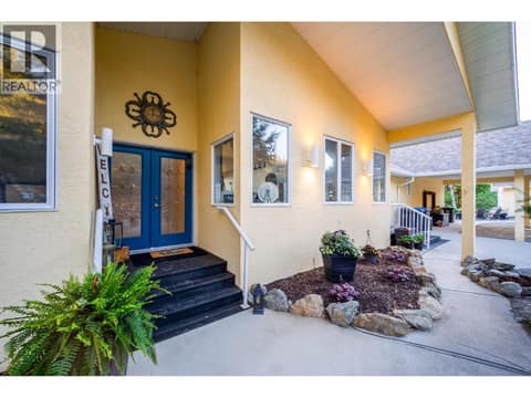 Photo 5 of 6720 Langley Court, Ellison, Kelowna