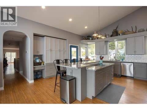 Photo 8 of 6720 Langley Court, Ellison, Kelowna