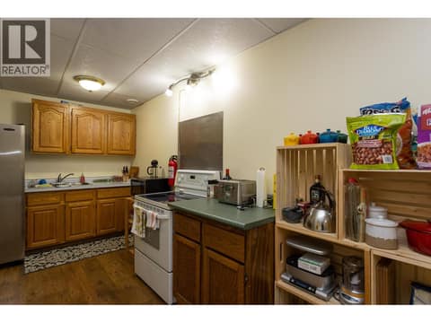 Basement Suite at 6720 Langley Court, Ellison, Kelowna