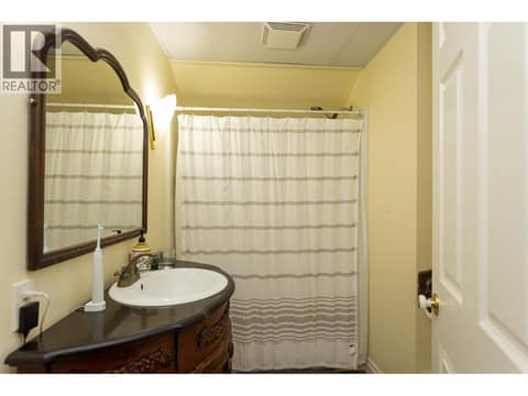 Suite at 6720 Langley Court, Ellison, Kelowna