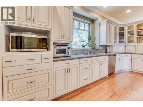 Photo 22 of 677 Cypress Drive, Mun of Coldstream, Vernon