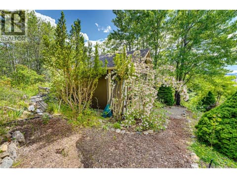 Photo 76 of 677 Cypress Drive, Mun of Coldstream, Vernon