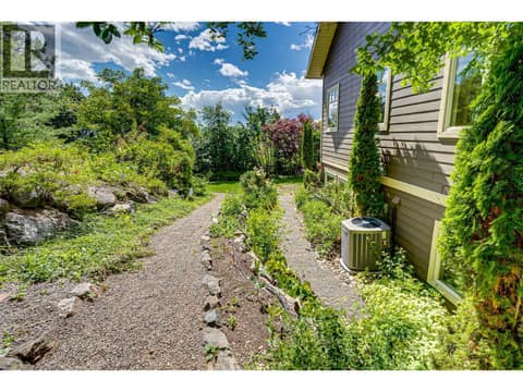 Photo 86 of 677 Cypress Drive, Mun of Coldstream, Vernon