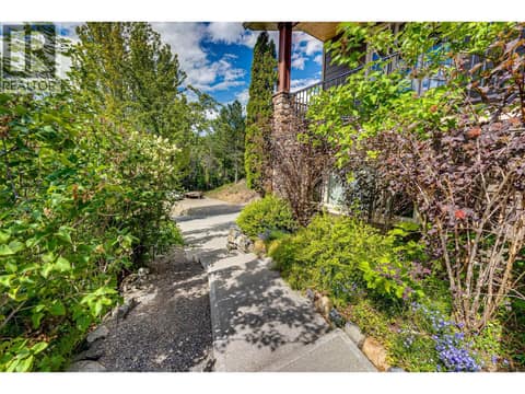 Photo 88 of 677 Cypress Drive, Mun of Coldstream, Vernon