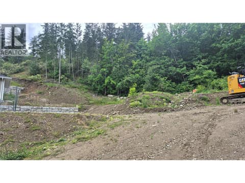 Photo 5 of 806 Cliff Avenue, Enderby / Grindrod