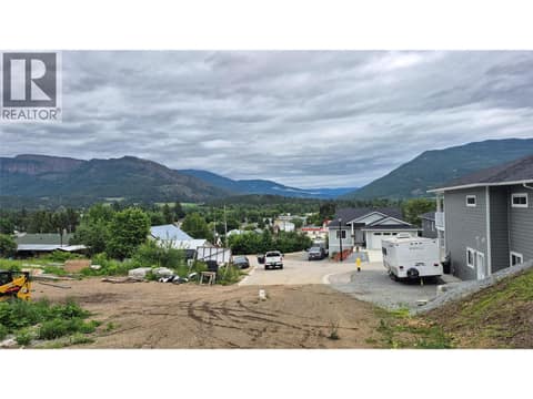 Photo 6 of 806 Cliff Avenue, Enderby / Grindrod