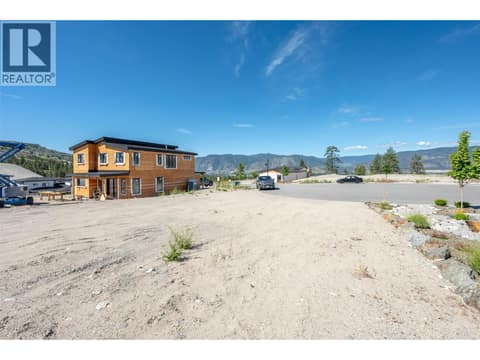 Photo 13 of 134 Deer Place, Columbia/Duncan, Penticton